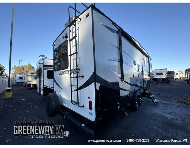 2017 Cherokee Arctic Wolf 255DRL4 Fifth Wheel at Greeneway RV Sales & Service STOCK# 11202A Photo 8