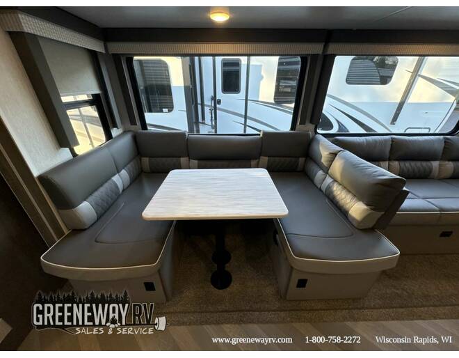 2022 Salem 32BHDS Travel Trailer at Greeneway RV Sales & Service STOCK# 11175A Photo 16