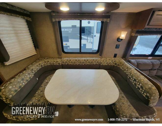 2015 Jayco Jay Flight 32TSBH Travel Trailer at Greeneway RV Sales & Service STOCK# 11140A Photo 14