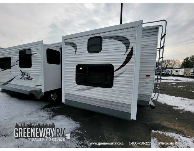 2015 Jayco Jay Flight 32TSBH Travel Trailer at Greeneway RV Sales & Service STOCK# 11140A Photo 5