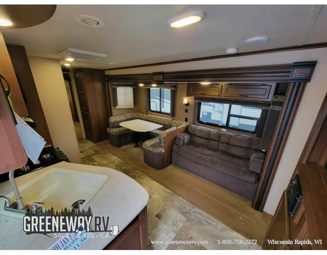 2015 Jayco Jay Flight 32TSBH Travel Trailer at Greeneway RV Sales & Service STOCK# 11140A Photo 9