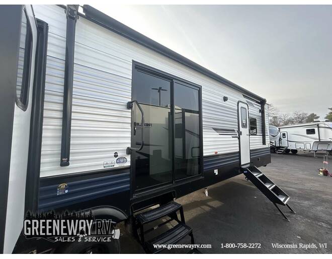 2025 Palomino Puma Destination Trailer 38RLB Travel Trailer at Greeneway RV Sales & Service STOCK# 11248 Photo 5