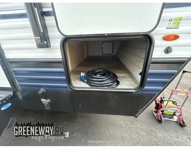 2025 Palomino Puma 31QBBH Travel Trailer at Greeneway RV Sales & Service STOCK# 11249 Photo 3