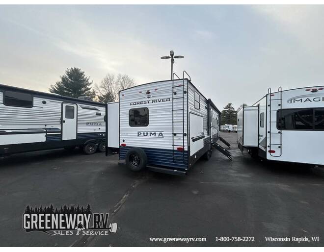 2025 Palomino Puma 31QBBH Travel Trailer at Greeneway RV Sales & Service STOCK# 11249 Photo 9