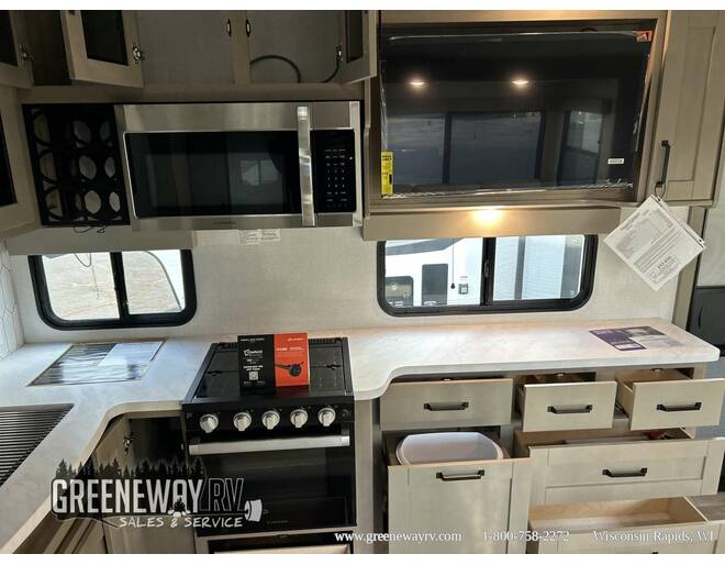 2025 Grand Design Reflection 150 260RD Fifth Wheel at Greeneway RV Sales & Service STOCK# 11250 Photo 17