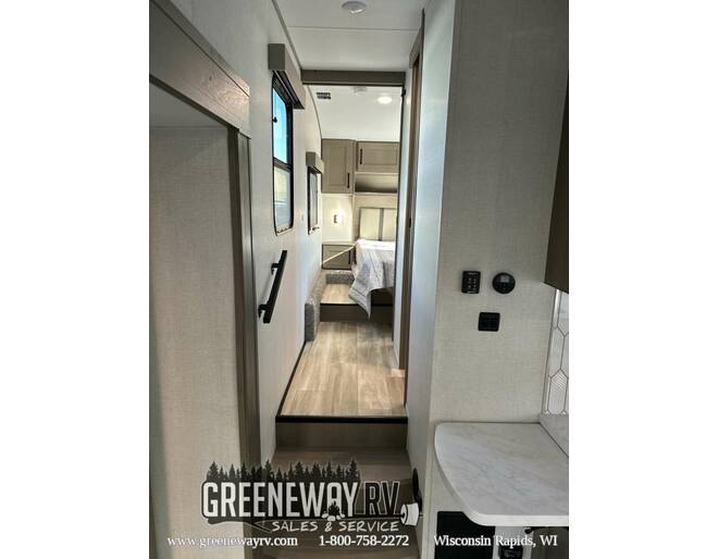 2025 Grand Design Reflection 150 260RD Fifth Wheel at Greeneway RV Sales & Service STOCK# 11250 Photo 18