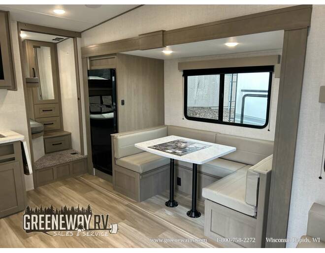 2025 Grand Design Reflection 100 Series 27BH Fifth Wheel at Greeneway RV Sales & Service STOCK# 11251 Photo 10