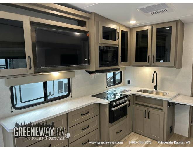 2025 Grand Design Reflection 100 Series 27BH Fifth Wheel at Greeneway RV Sales & Service STOCK# 11251 Photo 12