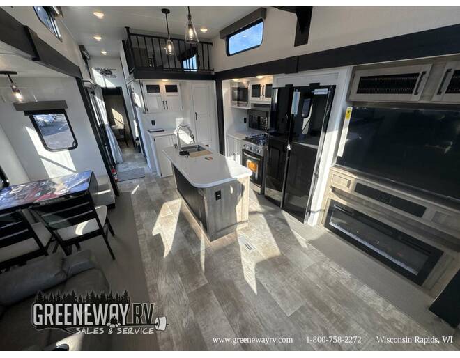 2025 Palomino Puma Destination Loft 402LFT Travel Trailer at Greeneway RV Sales & Service STOCK# 11258 Photo 10