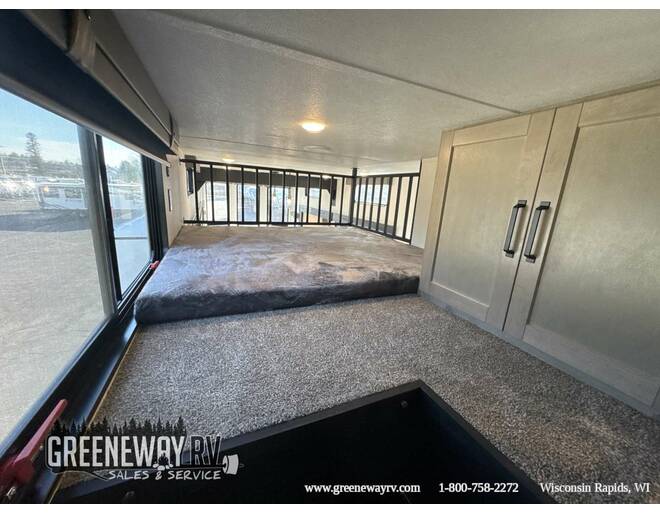 2025 Palomino Puma Destination Loft 402LFT Travel Trailer at Greeneway RV Sales & Service STOCK# 11258 Photo 28