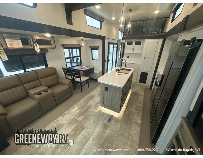 2025 Palomino Puma Destination Loft 402LFT Travel Trailer at Greeneway RV Sales & Service STOCK# 11259 Photo 8