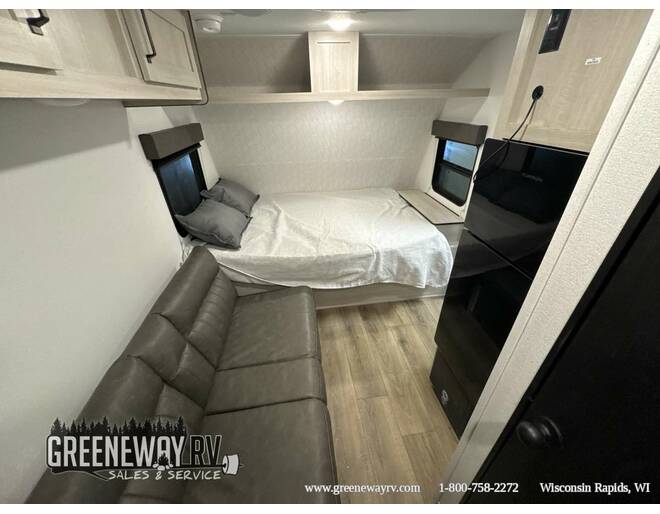 2025 Palomino Puma Camping Edition 121RKCE Travel Trailer at Greeneway RV Sales & Service STOCK# 11262 Photo 9