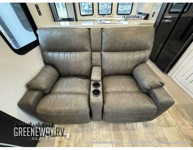 2025 Palomino Puma Destination Loft 403LFT Travel Trailer at Greeneway RV Sales & Service STOCK# 11272 Photo 16