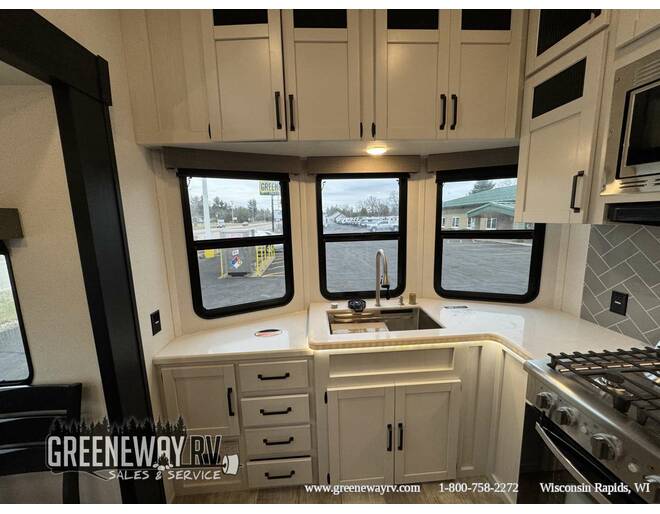 2025 Palomino Puma Destination Loft 403LFT Travel Trailer at Greeneway RV Sales & Service STOCK# 11272 Photo 21