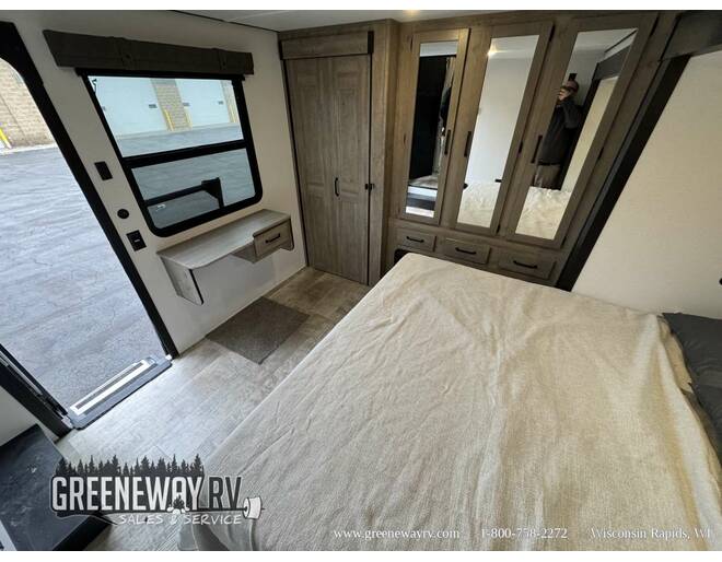 2025 Palomino Puma Destination Loft 403LFT Travel Trailer at Greeneway RV Sales & Service STOCK# 11272 Photo 36