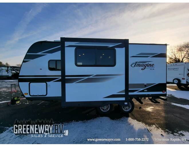 2021 Grand Design Imagine XLS 17MKE Travel Trailer at Greeneway RV Sales & Service STOCK# 11015A Photo 5