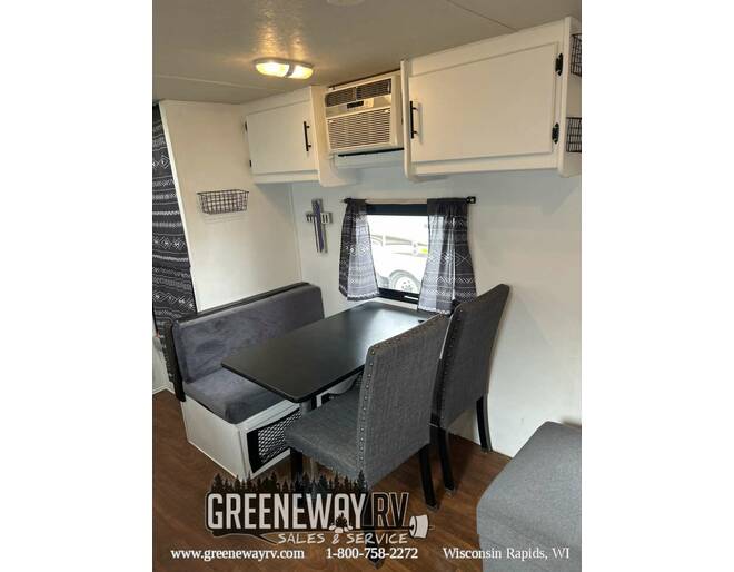 2014 Wildwood X-Lite FS 195BH Travel Trailer at Greeneway RV Sales & Service STOCK# 11118B Photo 3