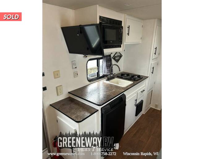 2014 Wildwood X-Lite FS 195BH Travel Trailer at Greeneway RV Sales & Service STOCK# 11118B Photo 2