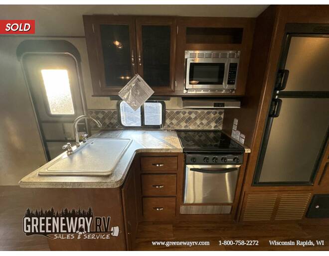 2016 Vibe 272BHS Travel Trailer at Greeneway RV Sales & Service STOCK# 11031A Photo 13