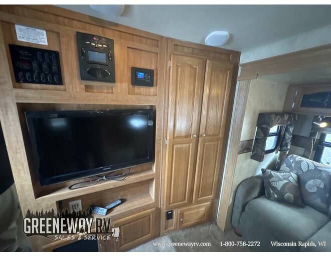 2012 Flagstaff Classic Super Lite 830RBSS Travel Trailer at Greeneway RV Sales & Service STOCK# 11048A Photo 13