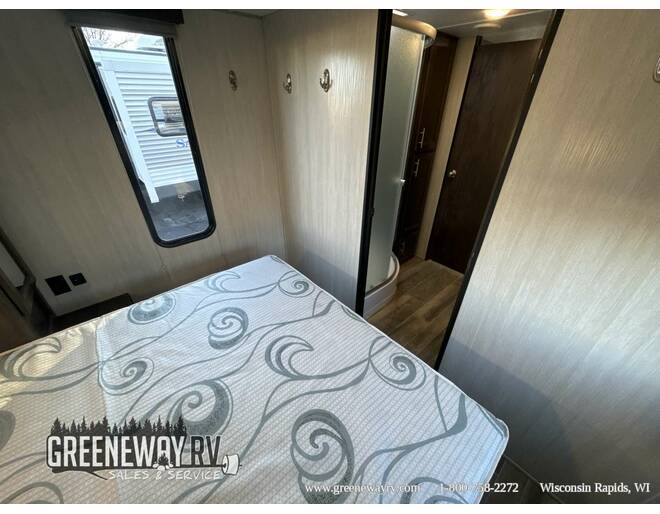 2019 Cherokee Grey Wolf 23MK Travel Trailer at Greeneway RV Sales & Service STOCK# 11136A Photo 23