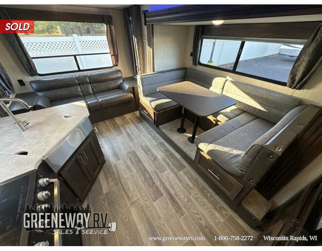 2019 Cherokee Grey Wolf 23MK Travel Trailer at Greeneway RV Sales & Service STOCK# 11136A Photo 11