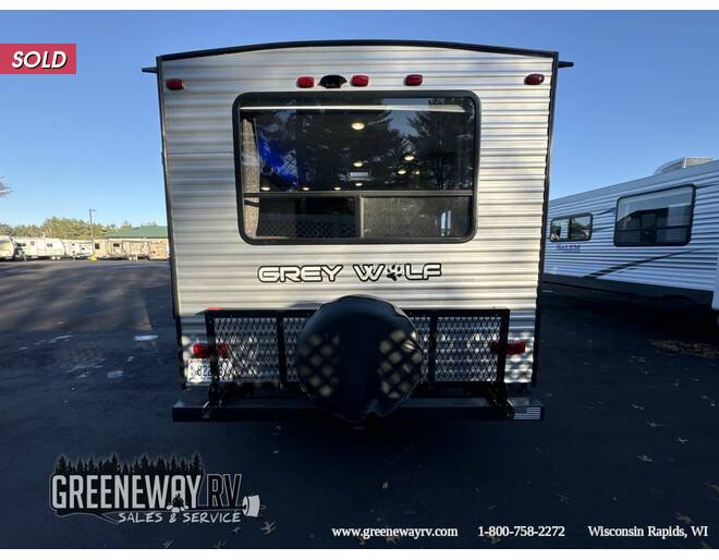 2019 Cherokee Grey Wolf 23MK Travel Trailer at Greeneway RV Sales & Service STOCK# 11136A Photo 5