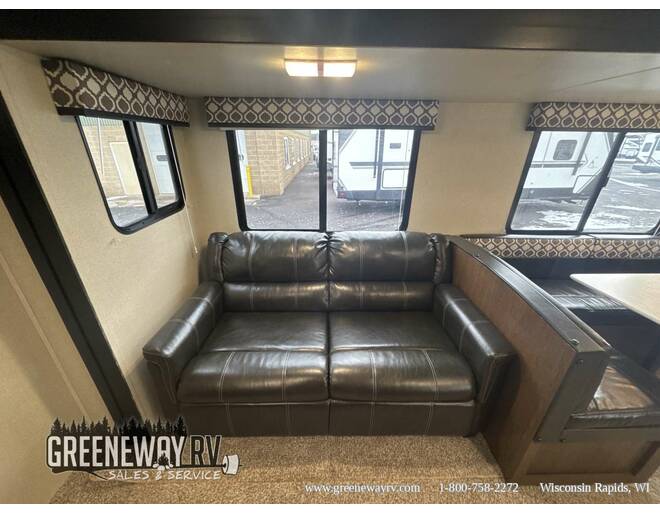 2018 Prime Time Avenger ATI 27RBS Travel Trailer at Greeneway RV Sales & Service STOCK# 11129A Photo 19