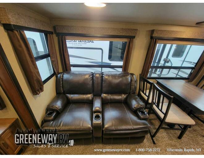 2018 Grand Design Reflection 297RSTS Travel Trailer at Greeneway RV Sales & Service STOCK# 11242A Photo 12