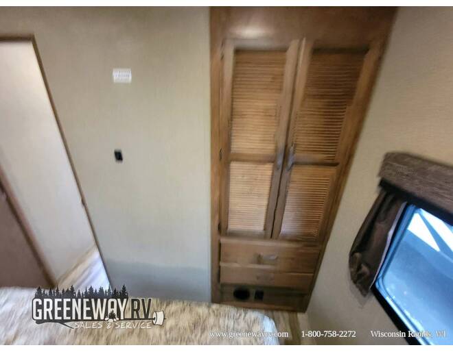 2018 Grand Design Reflection 297RSTS Travel Trailer at Greeneway RV Sales & Service STOCK# 11242A Photo 27