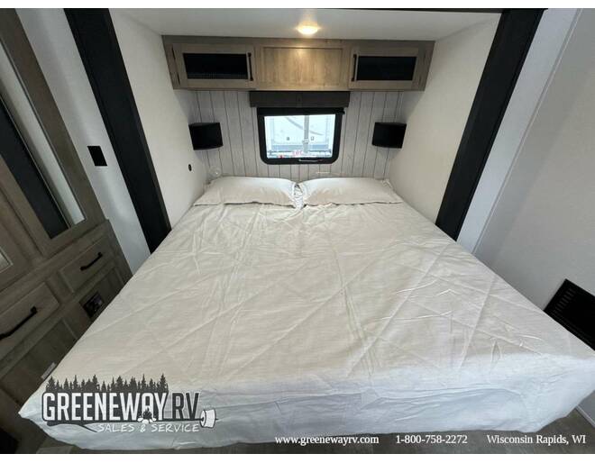 2025 Palomino Puma Destination Loft 403LFT Travel Trailer at Greeneway RV Sales & Service STOCK# 11299 Photo 41