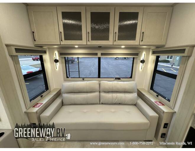 2025 Grand Design Solitude 310GK Fifth Wheel at Greeneway RV Sales & Service STOCK# 11304 Photo 17