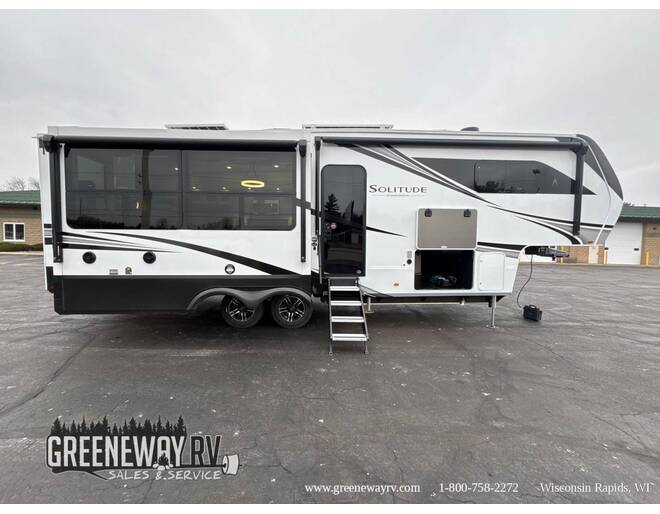 2025 Grand Design Solitude 310GK Fifth Wheel at Greeneway RV Sales & Service STOCK# 11304 Photo 9