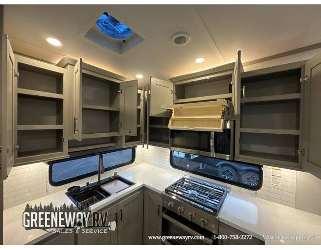 2025 Grand Design Influence 3203GK Fifth Wheel at Greeneway RV Sales & Service STOCK# 11305 Photo 22