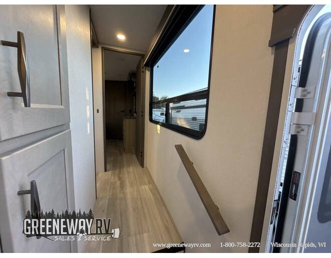 2025 Grand Design Influence 3203GK Fifth Wheel at Greeneway RV Sales & Service STOCK# 11305 Photo 25