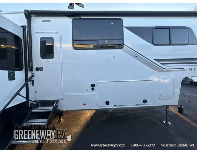 2025 Grand Design Influence 3203GK Fifth Wheel at Greeneway RV Sales & Service STOCK# 11305 Photo 9